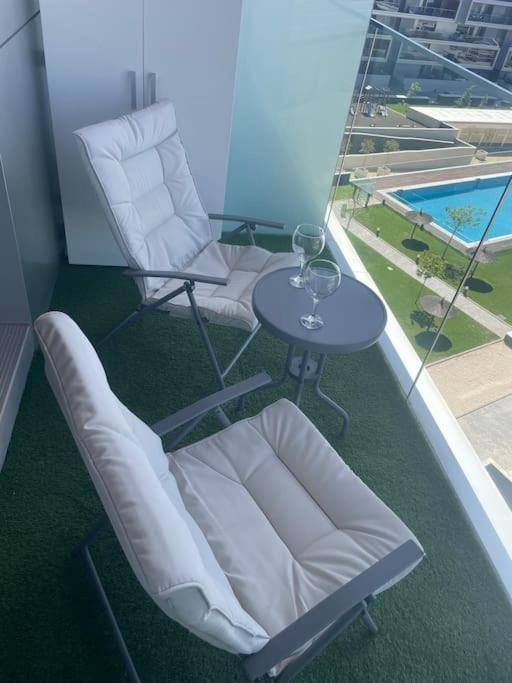 Apartamento Cervantino Алькала-де-Энарес Экстерьер фото
