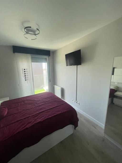 Apartamento Cervantino Алькала-де-Энарес Экстерьер фото