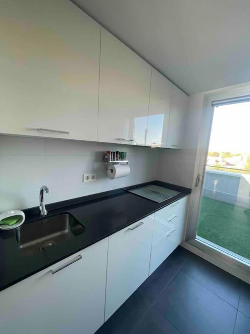 Apartamento Cervantino Алькала-де-Энарес Экстерьер фото